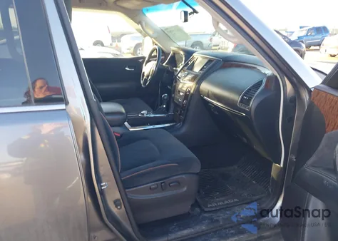 2017 Nissan Armada Sv z USA, uszkodzony, nr VIN JN8AY2NC5H9507970